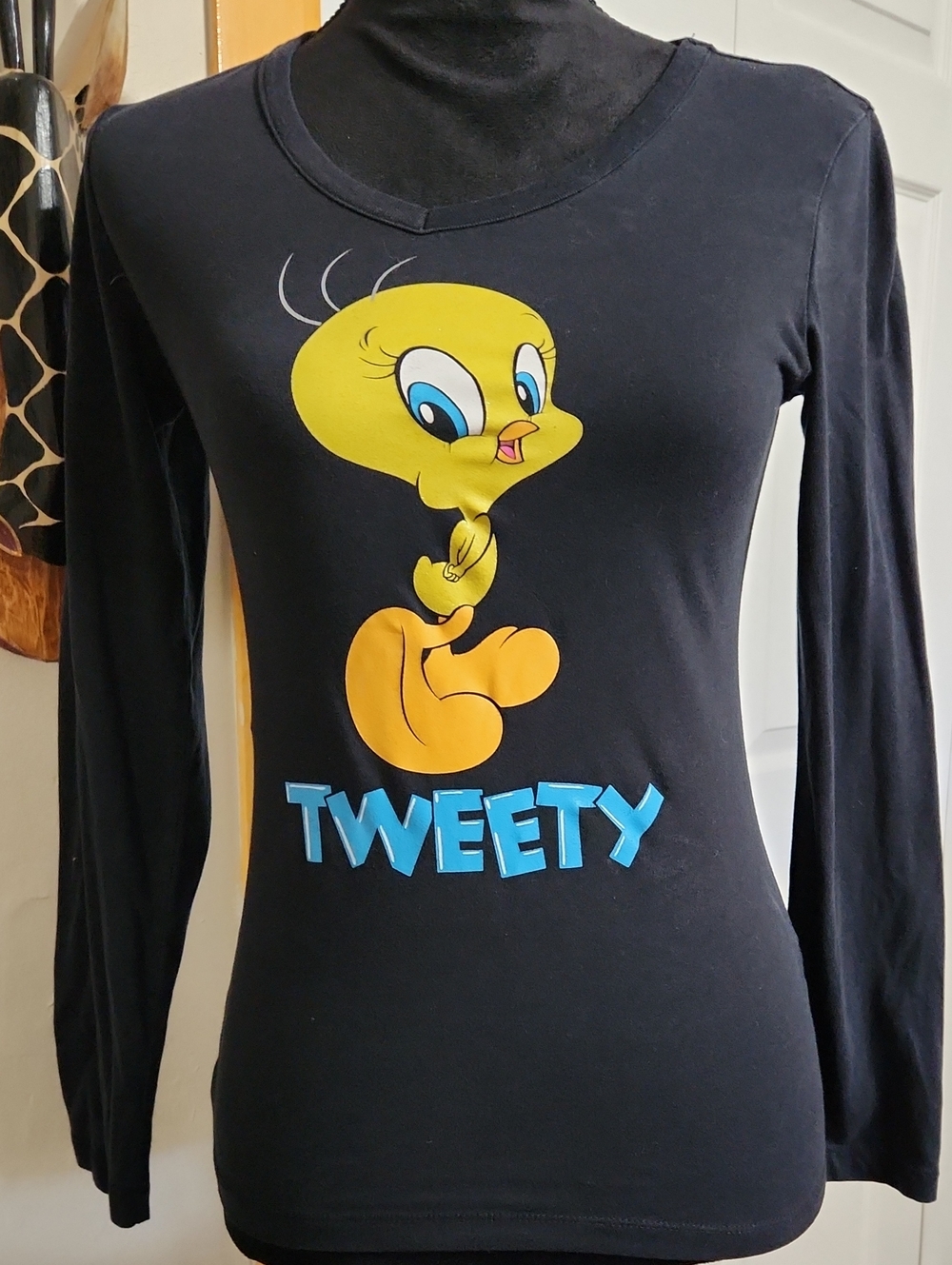 Black V- neck Long-Sleeve Tweety Graphic Tee